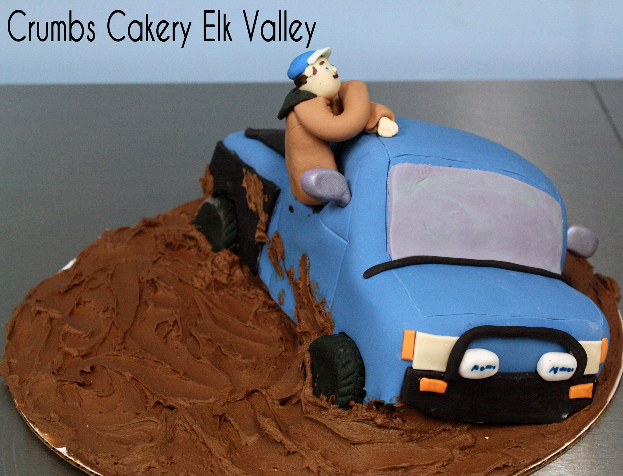 Truck in the mud Cake